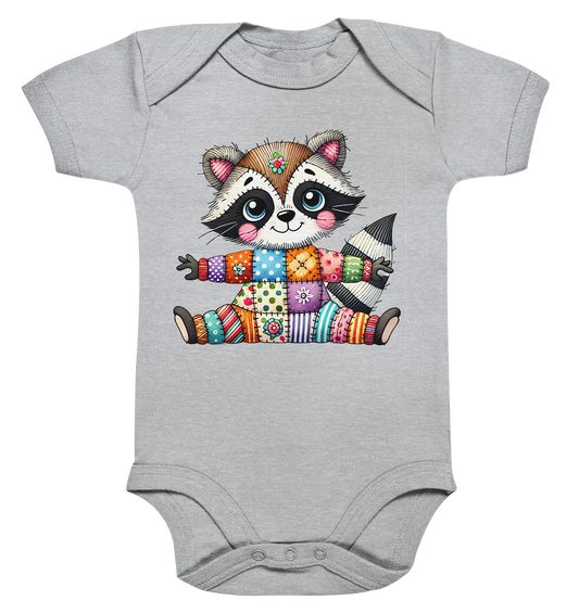 Fröhlicher Patchwork-Waschbär - Organic Baby Bodysuit